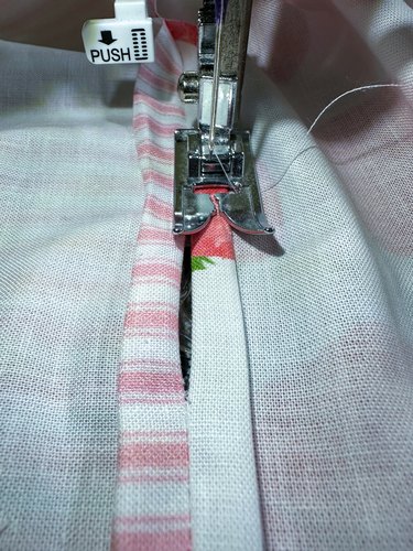 sew around opening