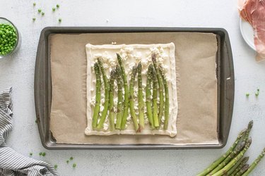 Asparagus spears on puff pastry