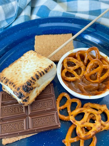 Sweet 'n salty s'more