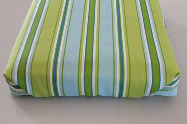 finished no-sew outdoor patio cushion