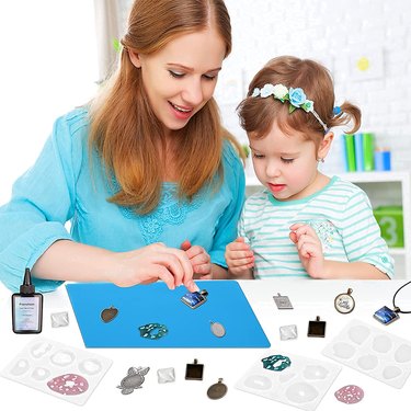 UV Resin Jewelry Making Kit