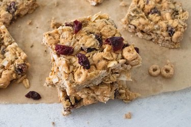 No-cook cereal bars