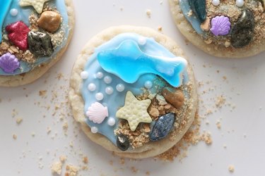 Decorated beach scene sugar cookies