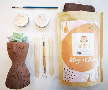 5 Easy-to-Use DIY Clay Pottery Kits