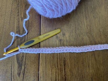 Single crochet stitches