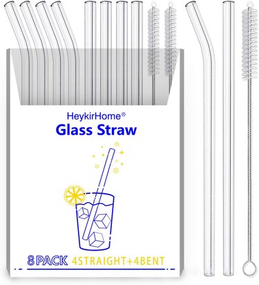 8 glass straws (bent and straight) and two cleaning brushes.