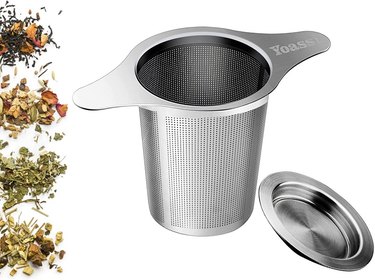 A Yoassi Tea Infuser