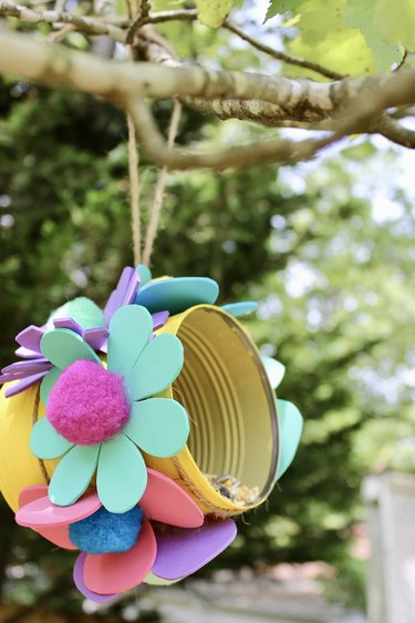 Bird feeder craft idea for kids