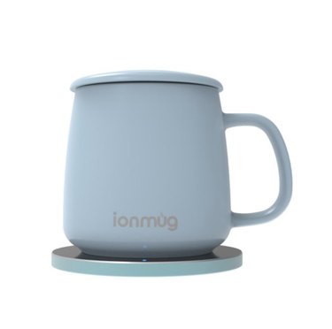 Light blue warming mug (12.8 ounces) with a lid and a warming coaster that can be charged via USB.