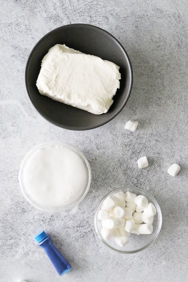 Ingredients for marshmallow dip