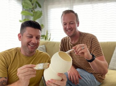 The Craft Grooms with their very first craft to go viral – a vase crafted with a baking-soda-paint technique
