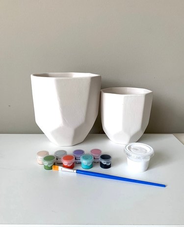 10 DIY Painting Kits to Beautify Your Pottery