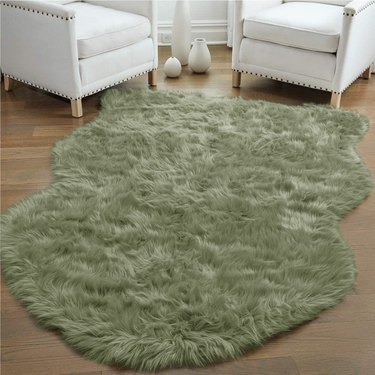 Gorilla Grip Fluffy Faux Fur Machine Washable Rug, 5x8, White