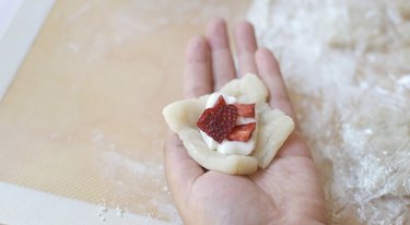 Mochi with strawberries and whipped cream
