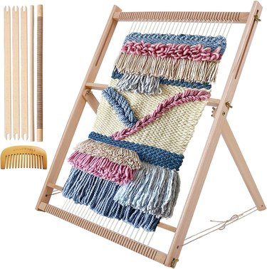 Simple loom with yarn weaving project