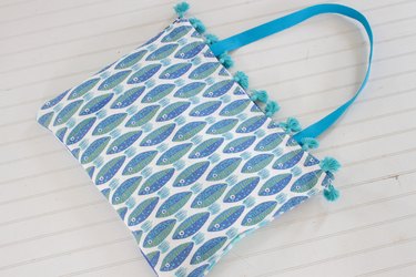 tuck towel inside tote