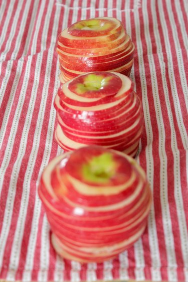 sliced apples