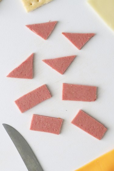 Cutting bologna for pencil crackers