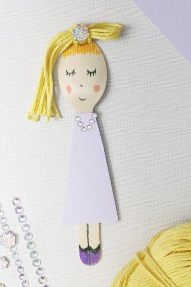 Spoon doll inspired by Daphne from "Bridgerton"