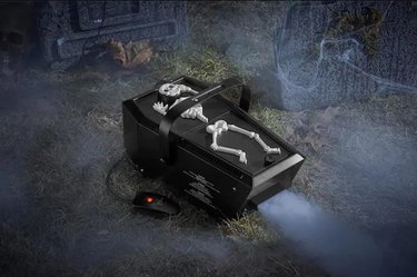 Coffin Skeleton Fog Machine