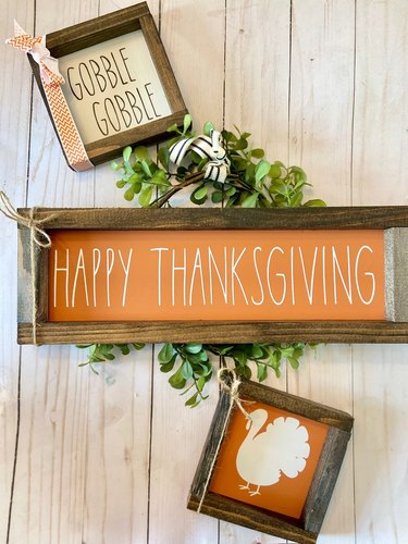 Thanksgiving Farmhouse Signs from Etsy