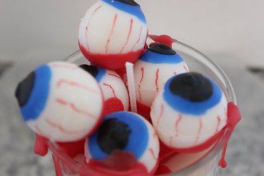 eyeballs with trimmed wick