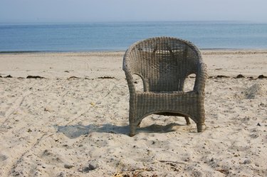 How to: sew a half-round seat cushion cover - for my outdoor wicker chairs