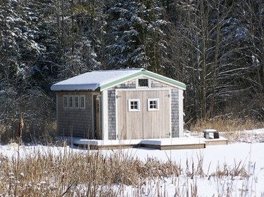 How to Carve a Foam Base - A Cottage in the Forest