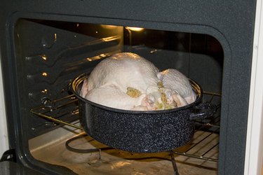 How to use Oven Thermometer To Recalibrate Oven 