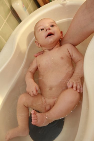 Baby 2024 boy tub