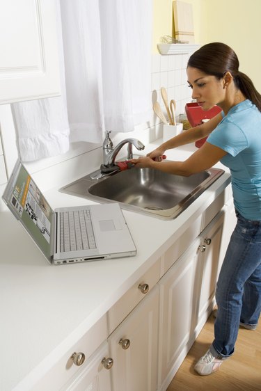 How to Care for a Kitchen Faucet