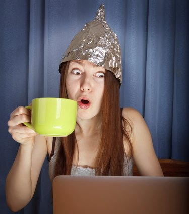 tinfoil hat against mass media