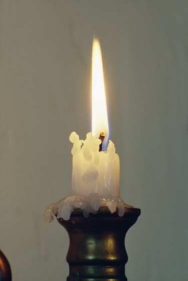 How to Make Gemstone Candles Using Silicone Molds