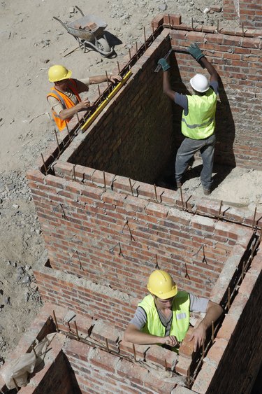 How to Set String Line to Lay Brick