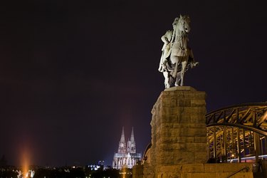 Statue of emperor wilhelm cologne