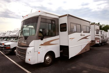 RV Maker Winnebago Announces 8.6 Million Dollar Quarterly Loss