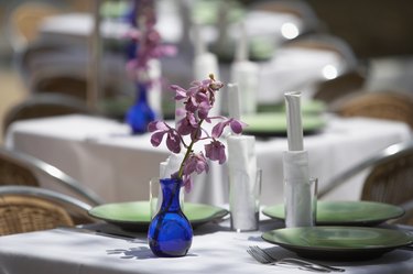 Flower vase on the dining table