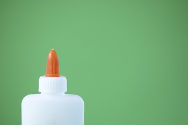 Glass glue: Everything you need to know