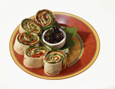 Tortilla vegetable rolls with olives