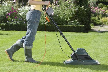 What Kind of Extension Cord Is for an Electric Lawn Mower ehow