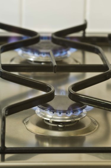 6 Common Electric Cooktop Repair Problems - Universal Appliance Repair