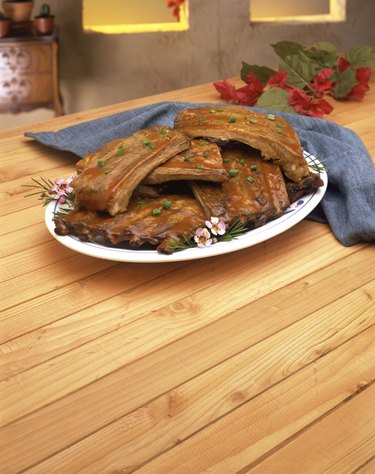 Platter of bbq ribs