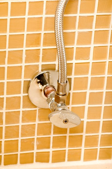 Bathroom water valve