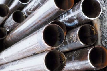 What Is the Difference Between Standard Hex Nut Thread & Pipe Thread?