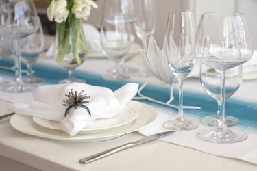 elegant table setting for dinner