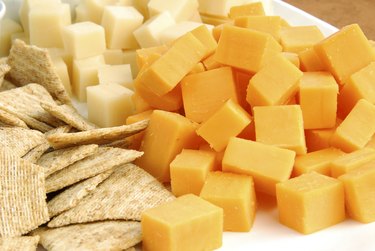 Cheese and crackers