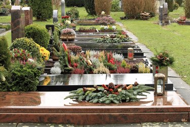 Friedhof, Grabreihe