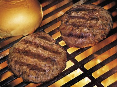 Photo, close-up of hamburgers on a grill, Color