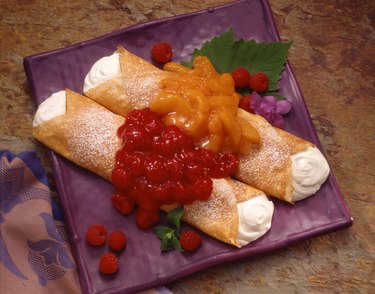 Crepes with fruit and creme