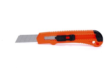 Sharp box cutter